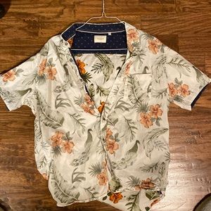 7 Diamonds XL Tropical Button Down Tee